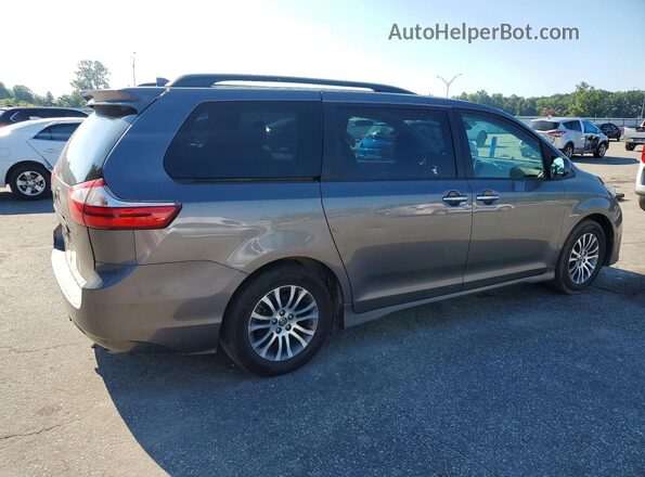 5TDYZ3DC2JS960353 2018 TOYOTA SIENNA Gray Tył prawy