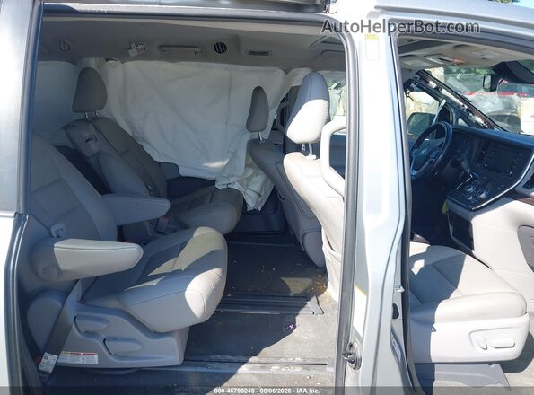 5TDYZ3DC2KS013556 2019 TOYOTA SIENNA Серебряный Вид наклейки с VIN-кодом