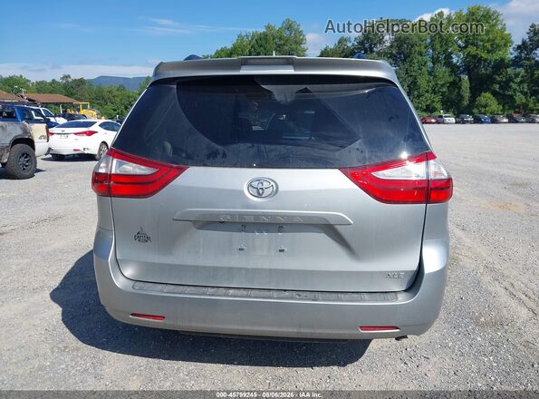 5TDYZ3DC2KS013556 2019 TOYOTA SIENNA Серебряный 