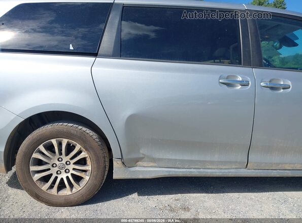5TDYZ3DC2KS013556 2019 TOYOTA SIENNA Серебряный 