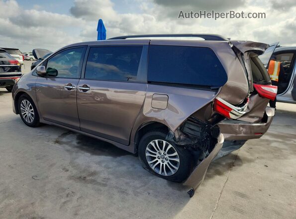 5TDYZ3DC2KS976750 2019 TOYOTA SIENNA Tan Задня ліва чверть