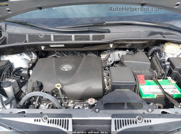 5TDYZ3DC3JS932612 2018 TOYOTA SIENNA Gray Вид ззаду