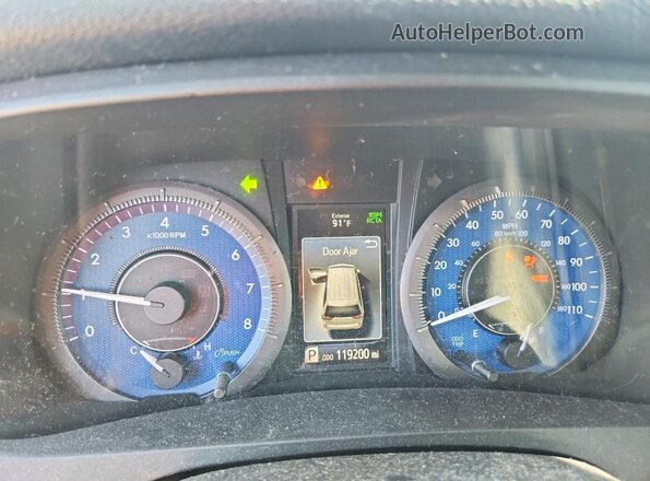 5TDYZ3DC4JS903524 2018 TOYOTA SIENNA Коричневый Вид щитка приборов