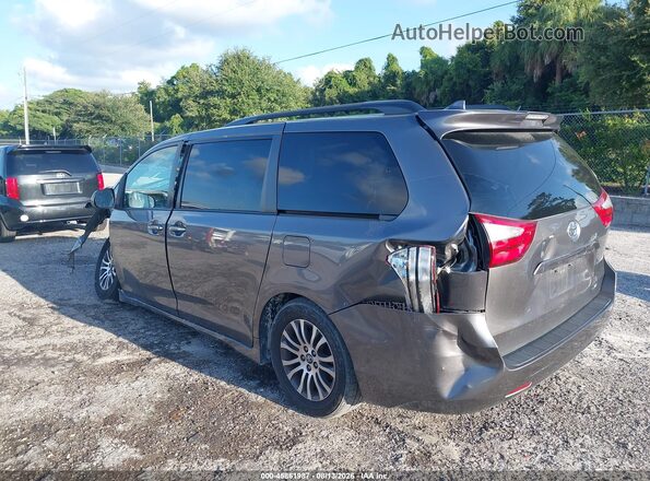 5TDYZ3DC4JS942498 2018 TOYOTA SIENNA Gray Tył lewy