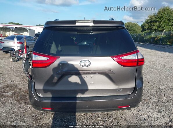 5TDYZ3DC4JS942498 2018 TOYOTA SIENNA Gray 