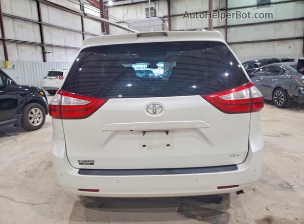 5TDYZ3DC4JS946678 2018 TOYOTA SIENNA White უკანა ხედი