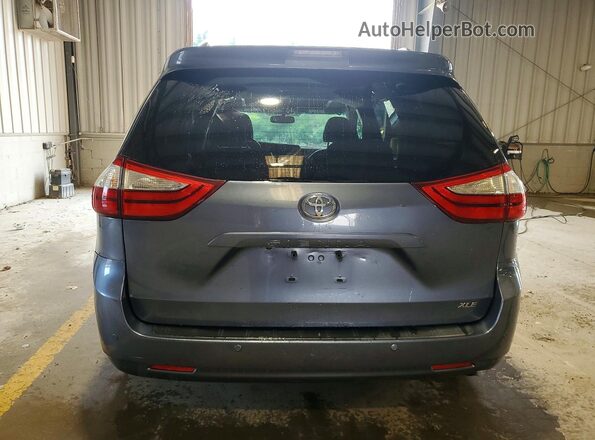 5TDYZ3DC5HS772887 2017 TOYOTA SIENNA Blue Вид ззаду