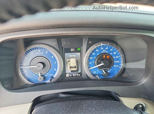 5TDYZ3DC5JS905881 2018 TOYOTA SIENNA Синий Вид щитка приборов
