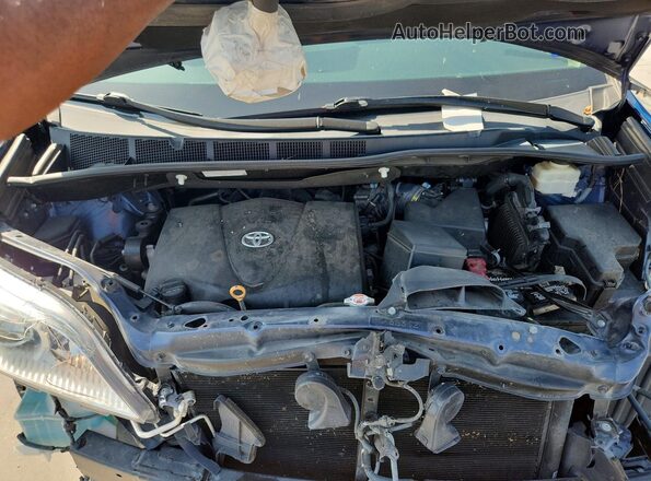 5TDYZ3DC5JS905881 2018 TOYOTA SIENNA Синий Вид подкапотного пространства