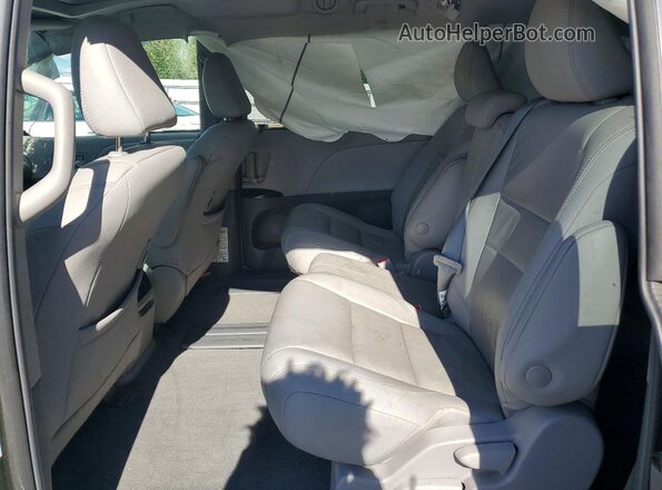 5TDYZ3DC5JS908196 2018 TOYOTA SIENNA Серый Вид задней части салона