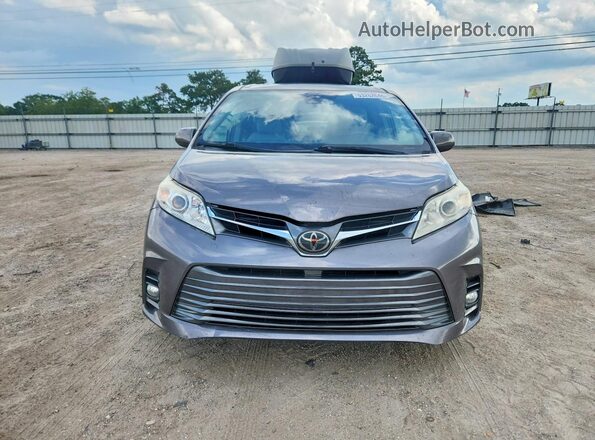 5TDYZ3DC5JS929968 2018 TOYOTA SIENNA Gray Widok z przodu