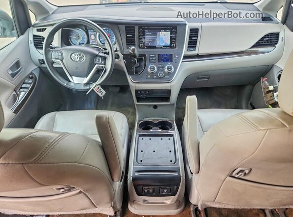 5TDYZ3DC5JS929968 2018 TOYOTA SIENNA Gray Widok deski rozdzielczej