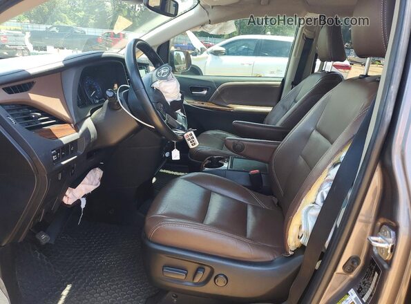 5TDYZ3DC5JS931106 2018 TOYOTA SIENNA Угольный Вид салона спереди