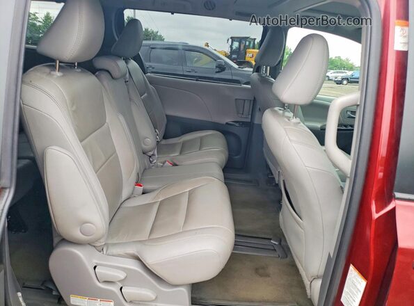 5TDYZ3DC6HS859973 2017 TOYOTA SIENNA Burgundy Вид задньої частини салону