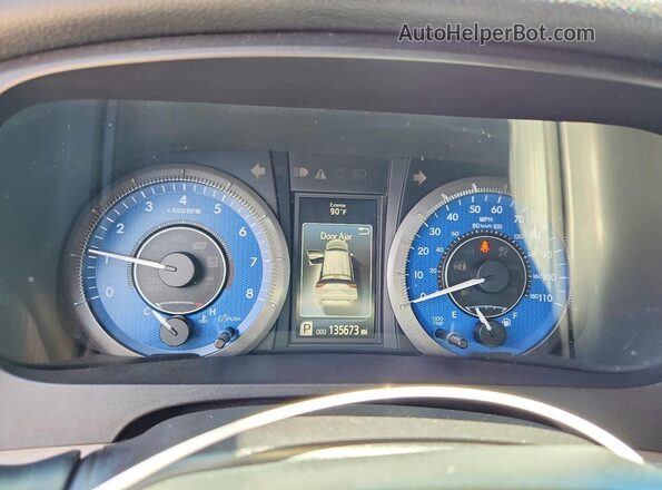 5TDYZ3DC7HS878676 2017 TOYOTA SIENNA Угольный Вид щитка приборов