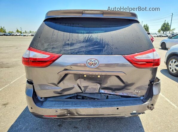 5TDYZ3DC7HS878676 2017 TOYOTA SIENNA Угольный Вид сзади