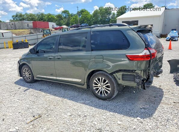 5TDYZ3DC8JS928992 2018 TOYOTA SIENNA Green Հետևի ձախ