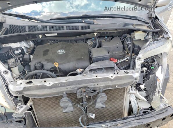 5TDYZ3DC9HS825543 2017 TOYOTA SIENNA Silver Vista del compartimento del motor