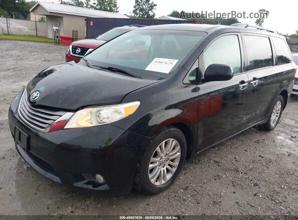 5TDYZ3DC9HS860454 2017 TOYOTA SIENNA Black Przód lewy