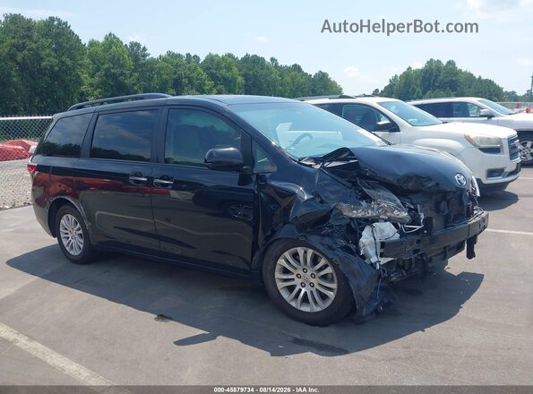 5TDYZ3DC9HS864049 2017 TOYOTA SIENNA Black 360 interior view