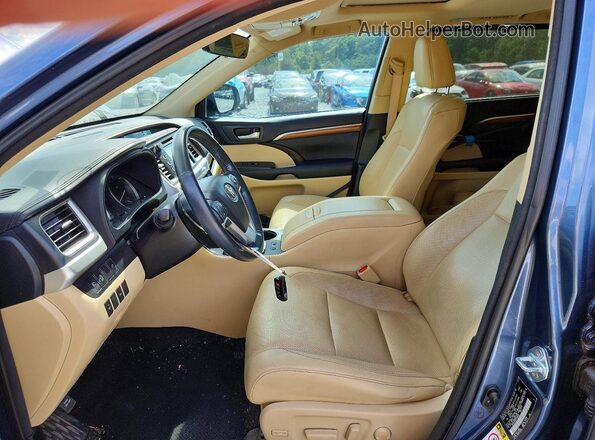 5TDYZRFH3HS196115 2017 TOYOTA HIGHLANDER Blue Widok wnętrza z przodu