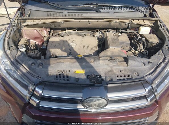 5TDYZRFH5HS193121 2017 TOYOTA HIGHLANDER Red Հետևի տեսք