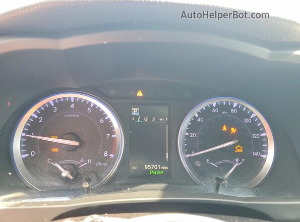 5TDYZRFH5JS250679 2018 TOYOTA HIGHLANDER Blue Вид щитка приладів