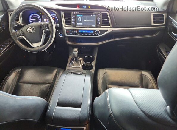 5TDYZRFH5JS270253 2018 TOYOTA HIGHLANDER Black Вид панелі приладів