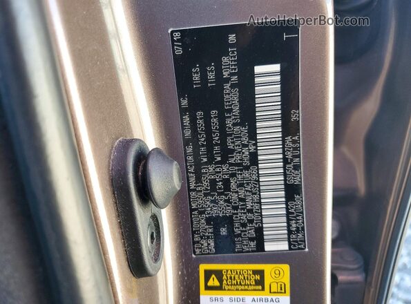 5TDYZRFH8JS279660 2018 TOYOTA HIGHLANDER Brown Vista de la etiqueta del VIN