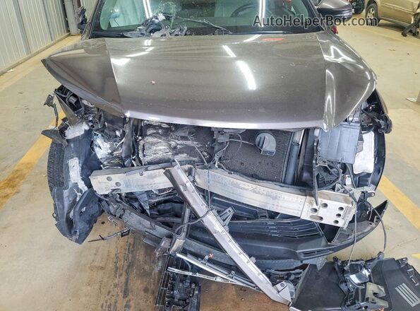 5TDYZRFH9HS195079 2017 TOYOTA HIGHLANDER Gray Вид задньої частини салону