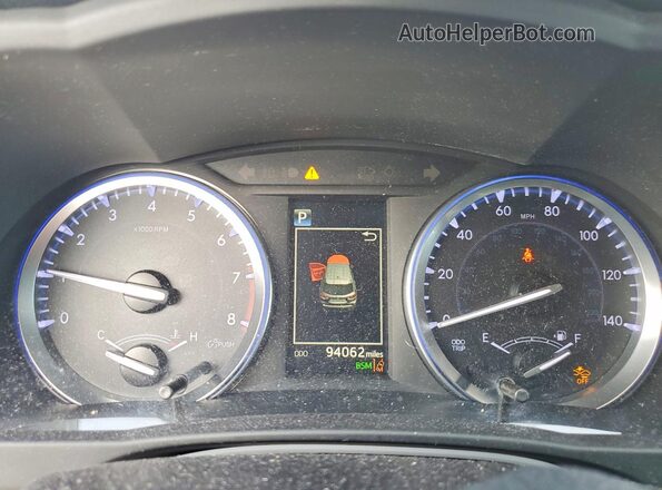 5TDYZRFH9JS268165 2018 TOYOTA HIGHLANDER Gray Вид щитка приладів