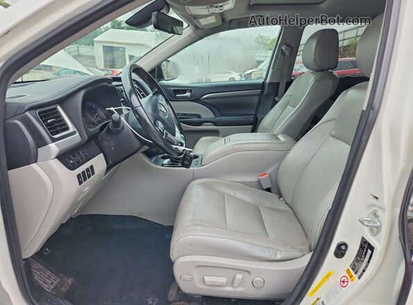 5TDYZRFHXHS209443 2017 TOYOTA HIGHLANDER White Vista interior delantera