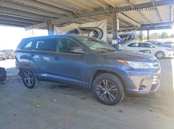 5TDZARFH0JS034377 2018 TOYOTA HIGHLANDER Blue Передня права чверть