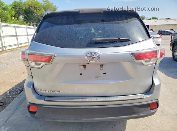 5TDZARFH2GS017640 2016 TOYOTA HIGHLANDER Silver Widok z tyłu