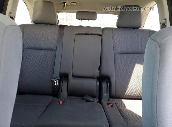 5TDZARFH3JS037290 2018 TOYOTA HIGHLANDER Brown Vista de los asientos traseros