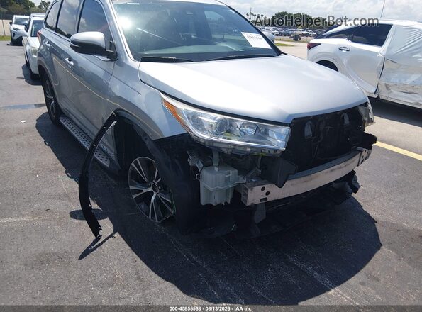 5TDZARFH6HS028917 2017 TOYOTA HIGHLANDER Серый Вид спереди