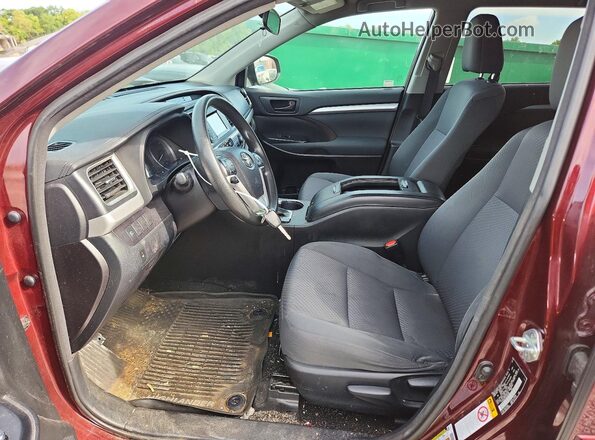 5TDZARFH6JS039986 2018 TOYOTA HIGHLANDER Burgundy Вид салону спереду