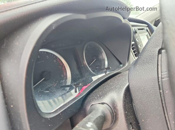 5TDZARFH8HS025629 2017 TOYOTA HIGHLANDER White Սարքավորումների վահանակի տեսք