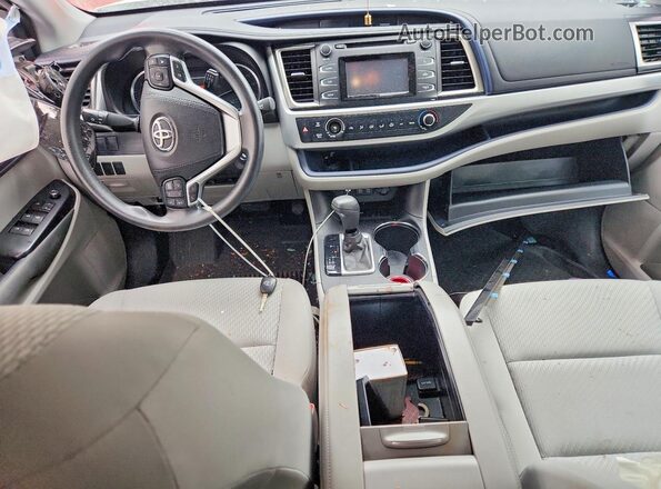 5TDZARFH8HS025629 2017 TOYOTA HIGHLANDER White Առջևի վահանակի տեսք