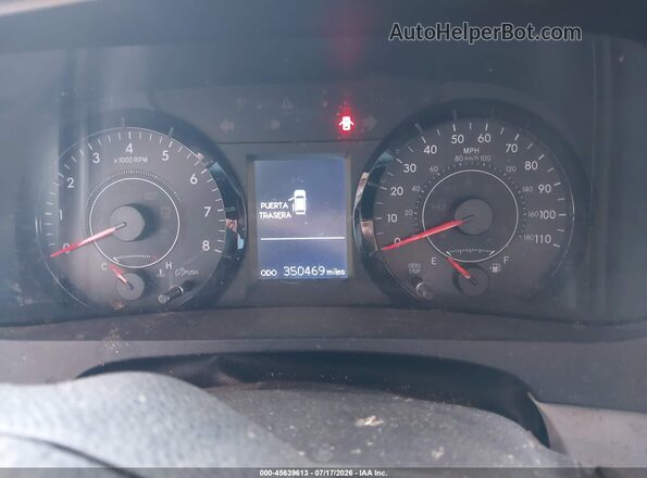 5TDZK3DC3GS723212 2016 TOYOTA SIENNA Silver Widok tylnych siedzeń