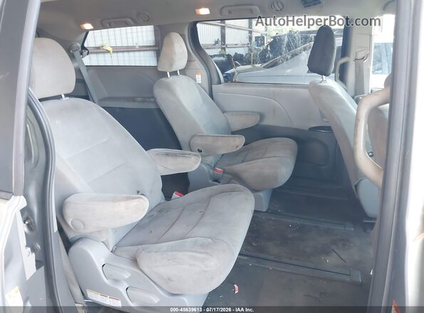 5TDZK3DC3GS723212 2016 TOYOTA SIENNA Silver Widok naklejki z numerem VIN