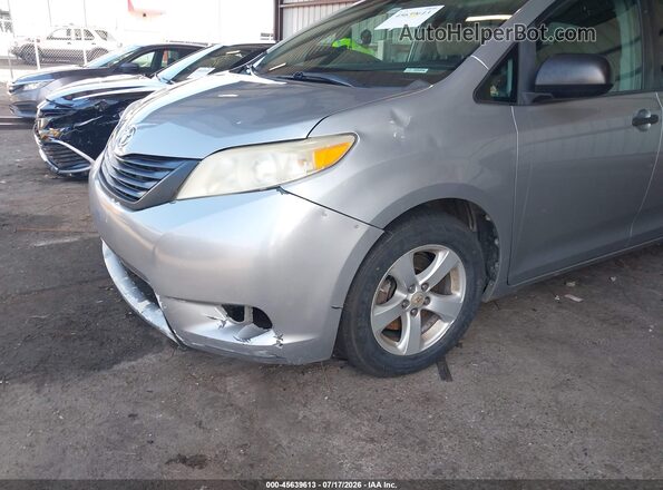 5TDZK3DC3GS723212 2016 TOYOTA SIENNA Silver 