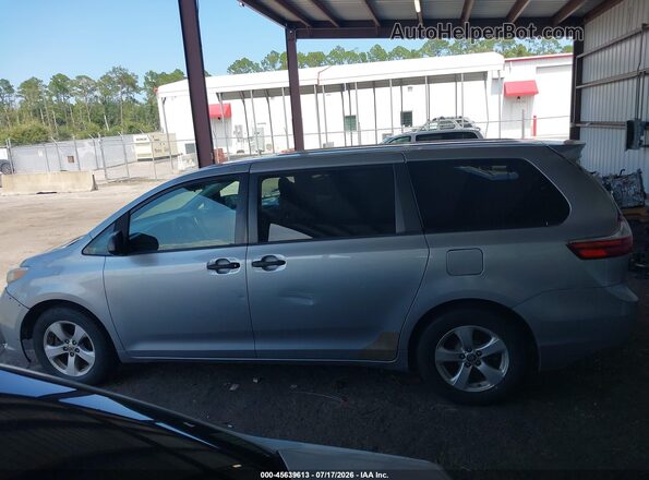 5TDZK3DC3GS723212 2016 TOYOTA SIENNA Silver Widok wnętrza 360 stopni