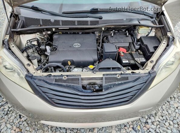 5TDZK3DC5GS734941 2016 TOYOTA SIENNA Gold Widok komory silnika