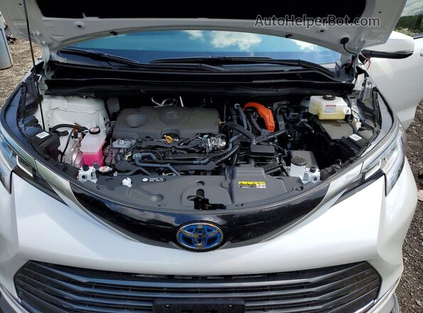 5TDZSKFC3SS203091 2025 TOYOTA SIENNA Белый Вид задней части салона