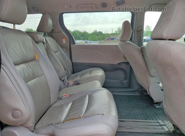5TDZZ3DC1LS053942 2020 TOYOTA SIENNA Черный Вид задней части салона