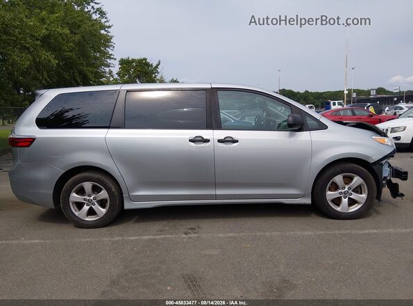 5TDZZ3DC6LS079386 2020 TOYOTA SIENNA Silver Вид щитка приладів