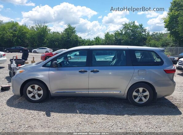 5TDZZ3DC7HS871294 2017 TOYOTA SIENNA Silver 