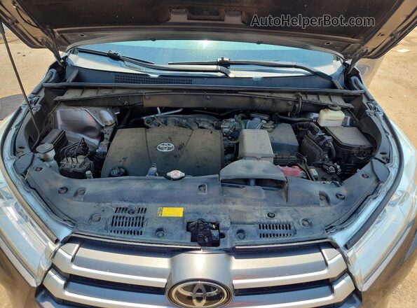 5TDZZRFH1HS227771 2017 TOYOTA HIGHLANDER Gray Widok komory silnika