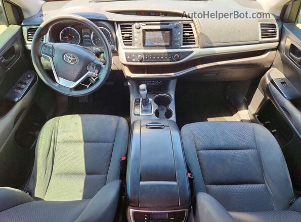 5TDZZRFH8JS268694 2018 TOYOTA HIGHLANDER Maroon Vista del salpicadero